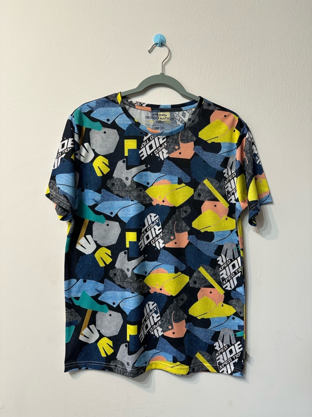 Indigo Nation Men's Multicolor Geometric Print Crew Neck Cotton T-Shirt Size L